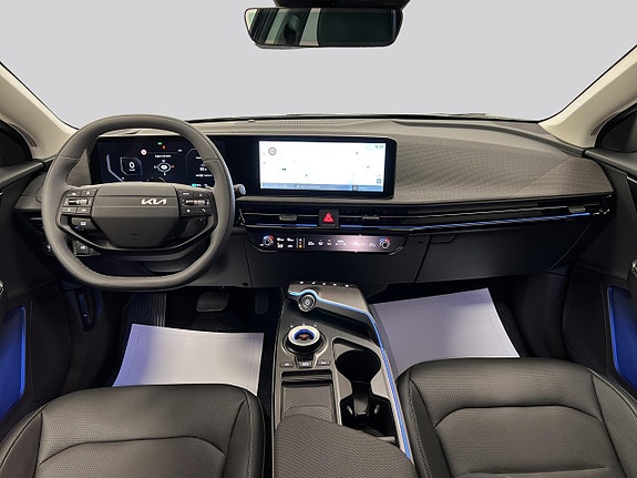 Kia EV6 7 of 25