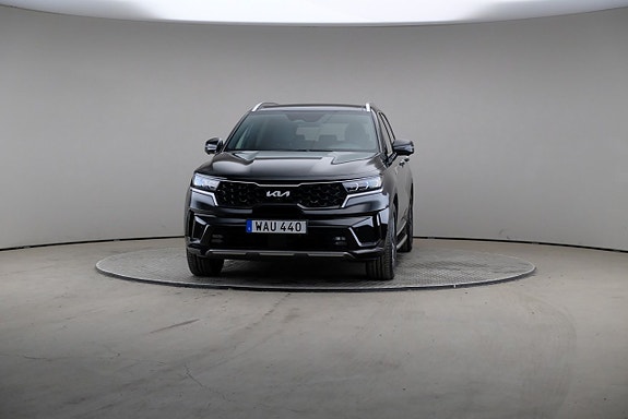 Kia Sorento 3 of 5
