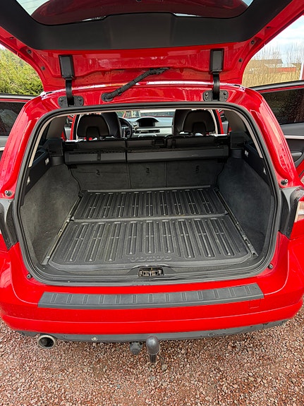 Volvo V70 5 of 8