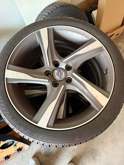 Volvo V70 7 of 8