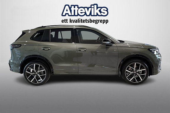 Volkswagen Tiguan 11 of 22