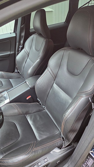 Volvo XC60 5 of 5