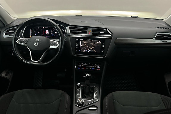 Volkswagen Tiguan Allspace 6 of 27