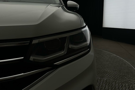 Volkswagen Tiguan Allspace 11 of 27