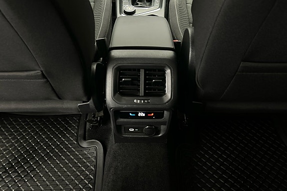 Volkswagen Tiguan Allspace 20 of 27