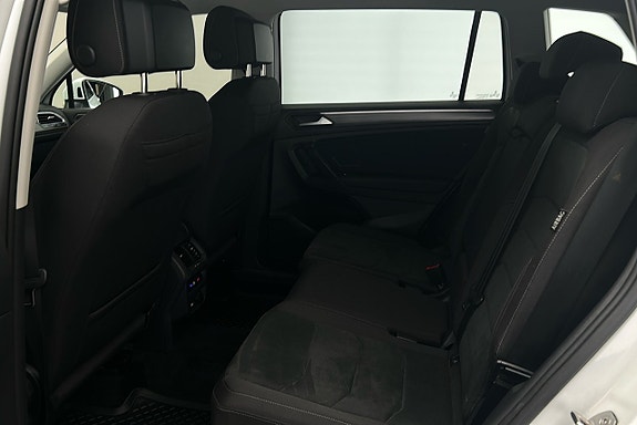 Volkswagen Tiguan Allspace 13 of 27