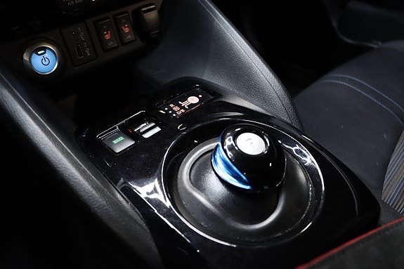 Nissan Leaf 22 of 26