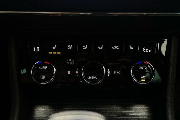 Skoda Superb 22 of 30