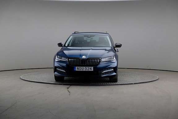 Skoda Superb 3 of 5