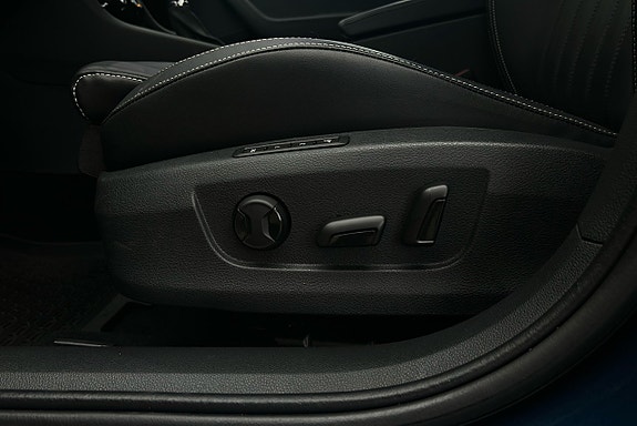 Skoda Superb 18 of 30