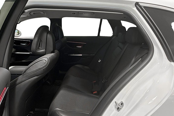 Mercedes-Benz C300 e 11 of 14