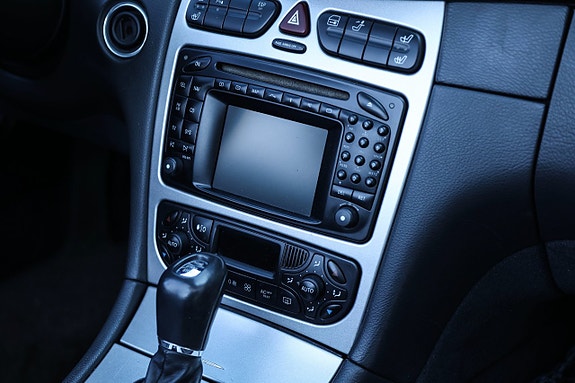 Mercedes-Benz CLK55 22 of 24