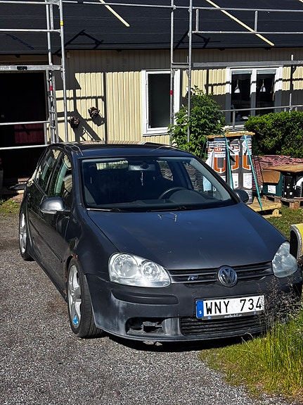 Volkswagen Golf IV 2 of 14