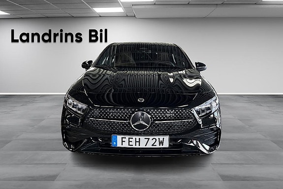 Mercedes-Benz A250 e 2 of 5