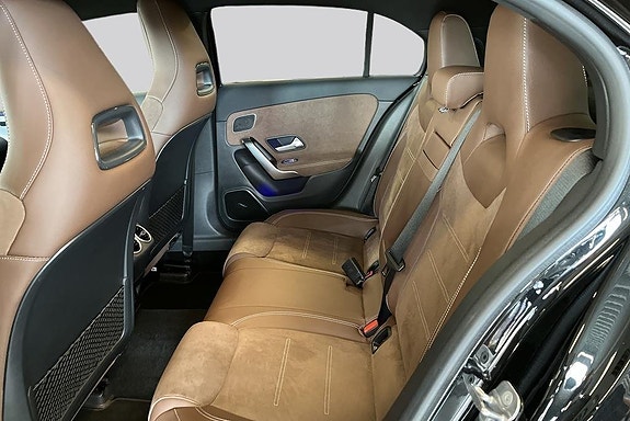 Mercedes-Benz A250 e 9 of 19
