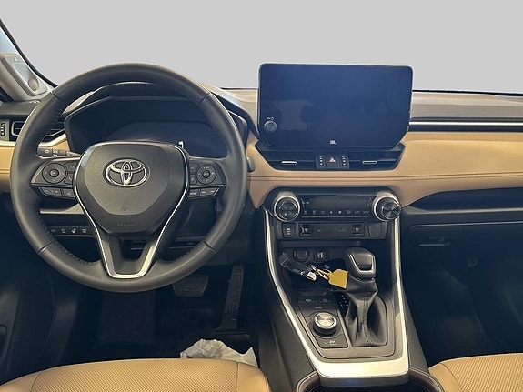 Toyota RAV4 9 of 11