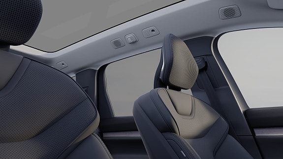 Volvo EX90 13 of 17