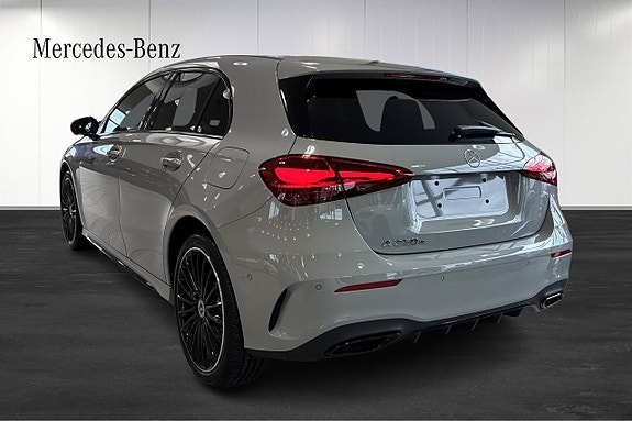 Mercedes-Benz A250 e 4 of 5