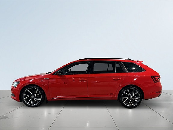 Skoda Superb 4 of 5