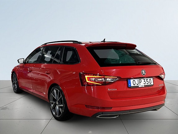 Skoda Superb 5 of 5
