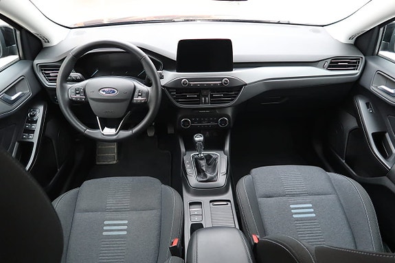 Ford Focus 7 of 15