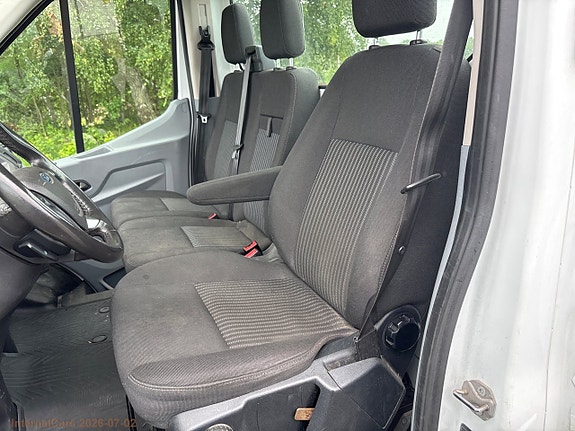 Ford Transit 22 of 26