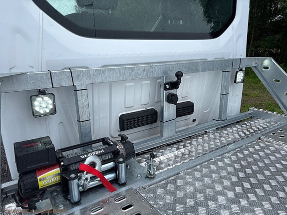 Ford Transit 12 of 26