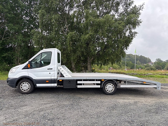 Ford Transit 4 of 26