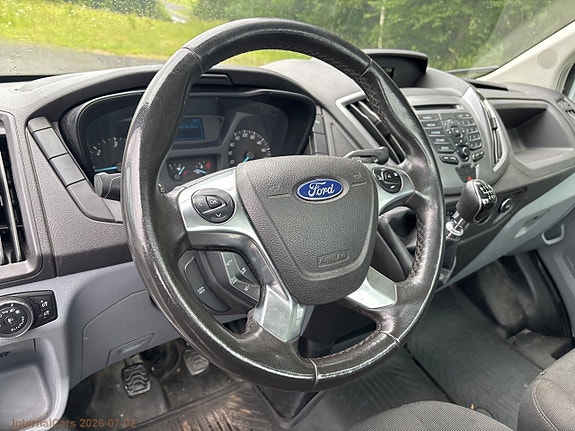 Ford Transit 19 of 26