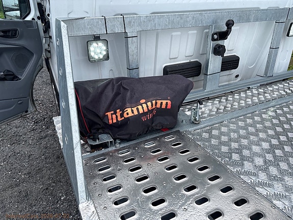Ford Transit 11 of 26