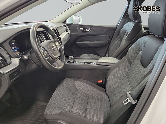 Volvo XC60 8 of 20