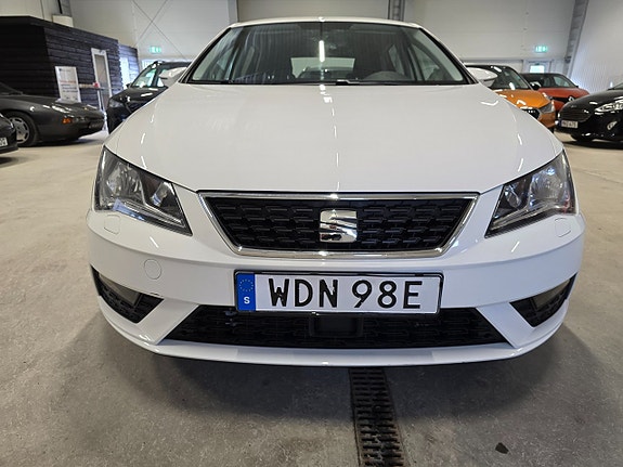 Seat Leon 3 of 5