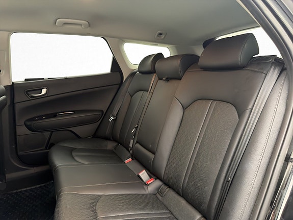 Kia Optima 22 of 30