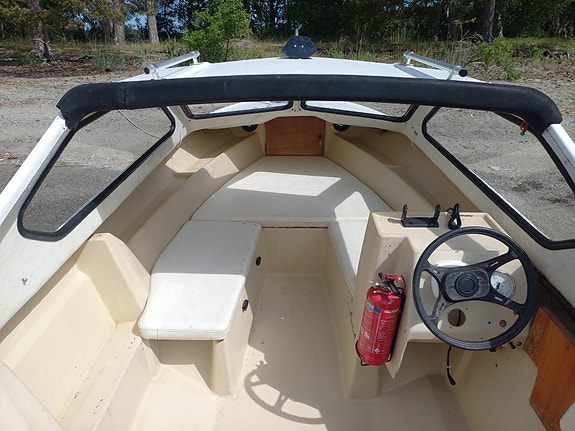 Ryds hajen 80 trailer 3 of 5