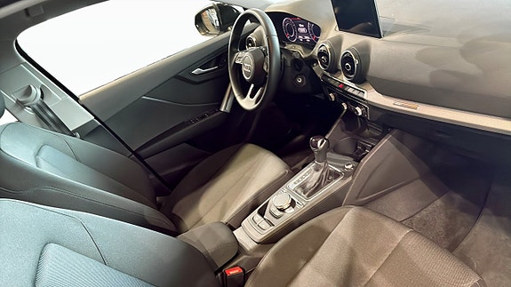 Audi Q2 3 of 5