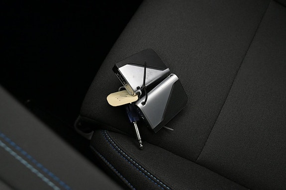Lynk & Co 01 19 of 27