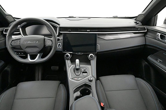 Lynk & Co 01 6 of 27