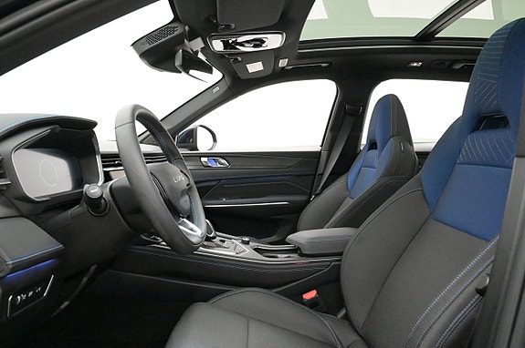 Lynk & Co 01 9 of 27