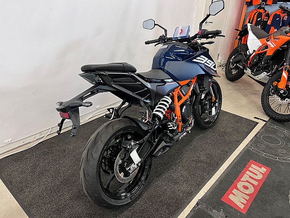 KTM 390 Duke "Kampanj - omgående leverans" 3 of 3