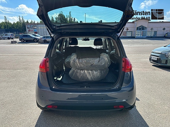 Kia Venga 14 of 14