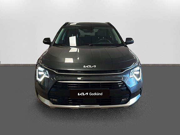 Kia Niro 2 of 16