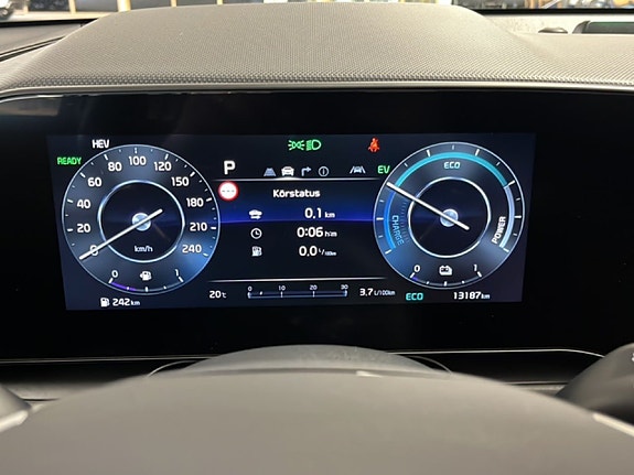 Kia Niro 10 of 16