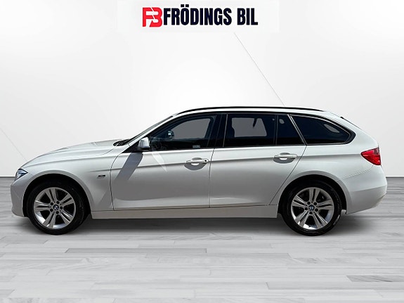 BMW 320d 2 of 5