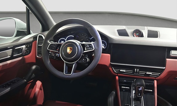 Porsche Cayenne 8 of 11