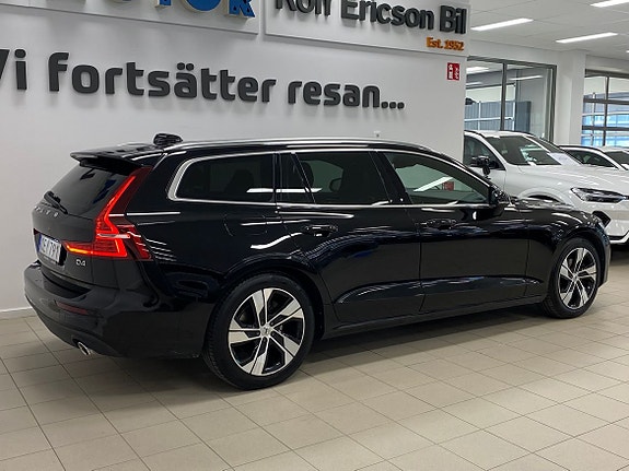 Volvo V60 3 of 5