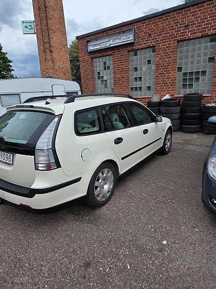 Saab 9-3 5 of 5