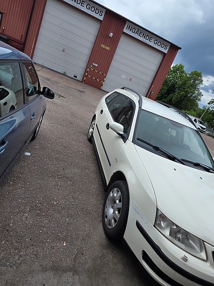 Saab 9-3 3 of 5