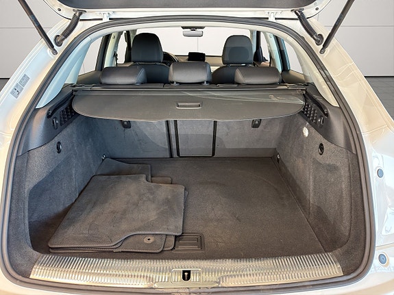 Audi Q3 21 of 23
