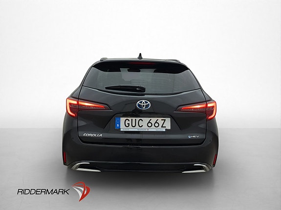 Toyota Corolla 8 of 28