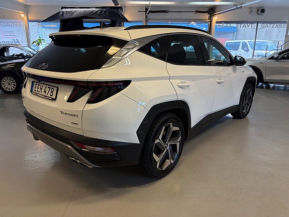 Hyundai Tucson 4 of 5